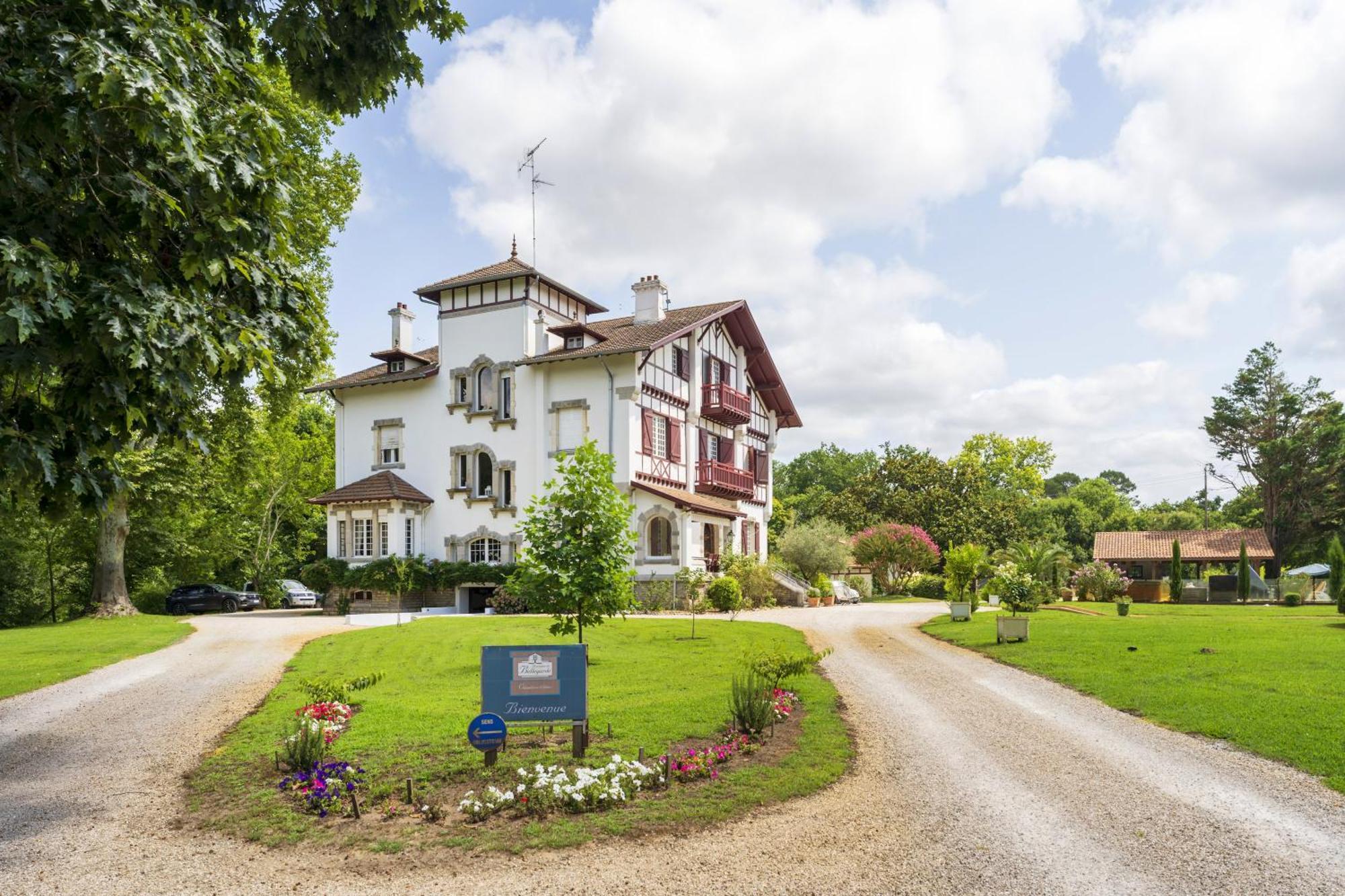 スーストン Domaine De Bellegardeヴィラ エクステリア 写真