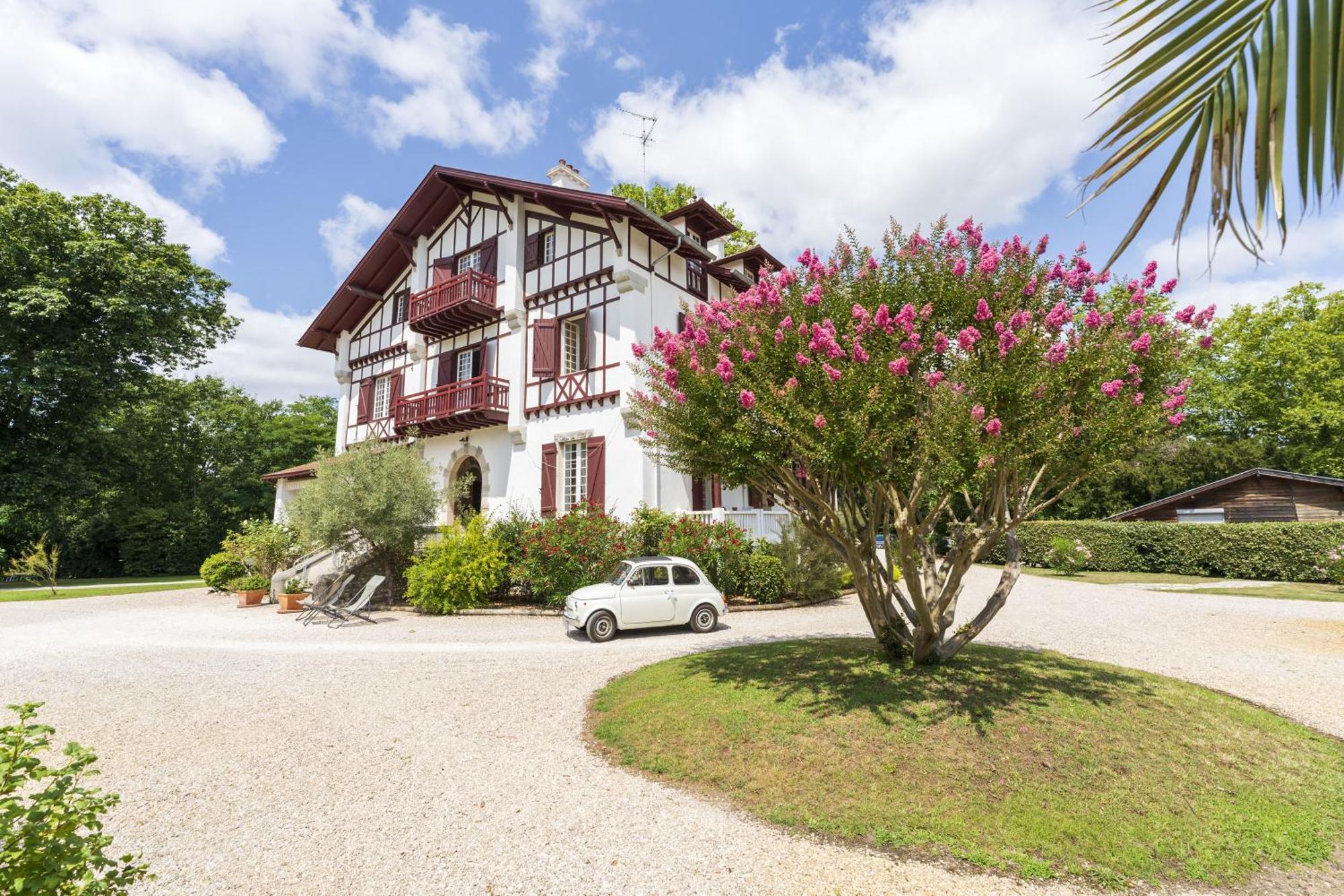 スーストン Domaine De Bellegardeヴィラ エクステリア 写真